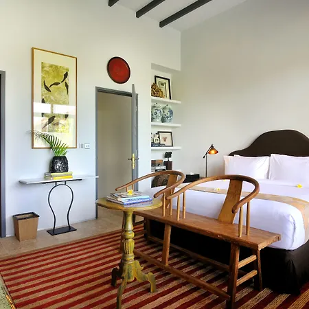 Room & Vespa 1 - Stay Central Seminyak Near Beach-3