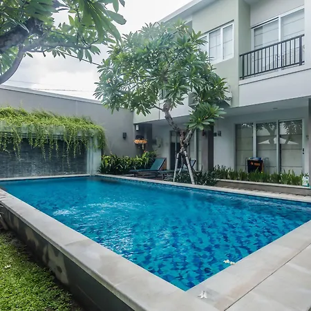 Zen Rooms Seminyak Mertanadi-2